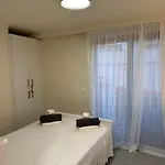 Melita Downtown Seaview Apartment