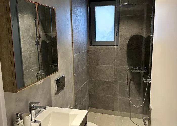 Melita Downtown Seaview * Rhodes City