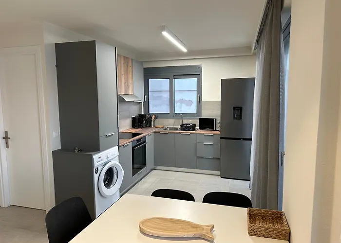 Melita Downtown Seaview * Rhodes City